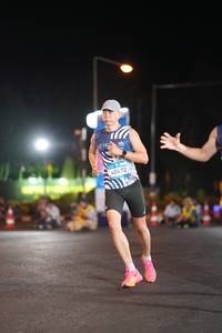 BIB: 40472
                            <button type="button" onclick="openModal(23018289)" class="btn btn-primary btn-sm float-right btn-popup" data-toggle="modal" data-target=".modal-high-quality">
                        <i class="fas fa-shopping-cart"></i> Add to Cart
                    </button>
                                            <button type="button" onclick="isThisMe(23018289, true)" class="btn btn-success btn-sm float-right btn-popup btn-isme hidden" data-toggle="tooltip" data-placement="bottom" title="นี่คือรูปของคุณใช่ไหม คลิกที่นี่เพื่อเอาเข้าอัลบั้ม">
                        <i class="fas fa-plus"></i> Add to album
                    </button>
                    <button type="button" onclick="isThisMe(23018289, false)" class="btn btn-warning btn-sm float-right btn-popup btn-isnotme hidden">
                        <i class="fas fa-ban"></i> Remove from album
                    </button>